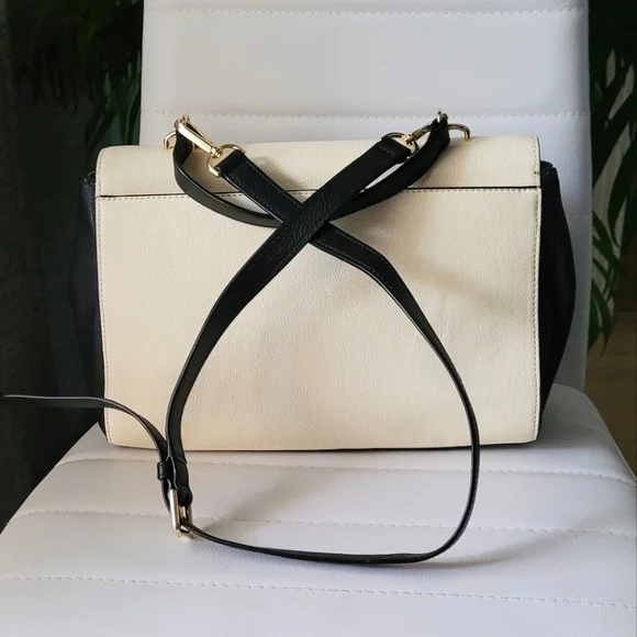 Talbots Elegant Black and White Leather Crossbody/Handbag ❤️ - Picture 2 of 8